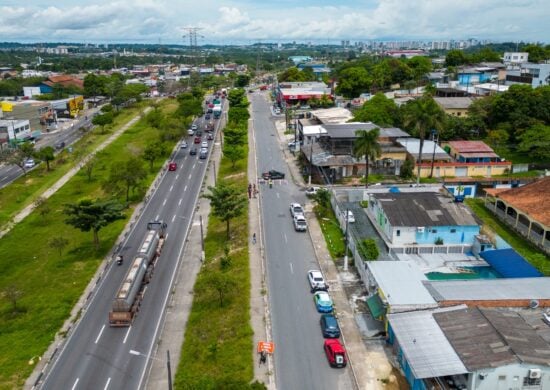 Avenida das Torres em Manaus passa por obras; confira como fica trânsito - Foto: Márcio Melo / Seminf, João Viana e Elton Viana / Semcom