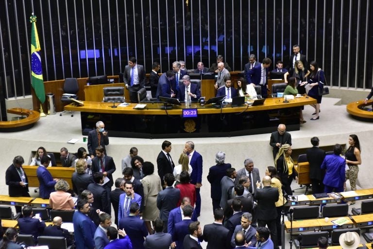 Votação do novo arcabouço fiscal deve ocorrer nesta terça-feira (22) ou na quarta (23) -Foto: Zeca Ribeiro/Câmara dos Deputados