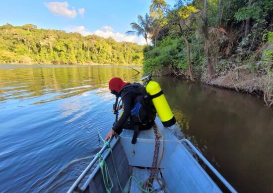 corpo-de-turista-naufragio-bote-rio-acari-am-foto-divulgacao-cbmam