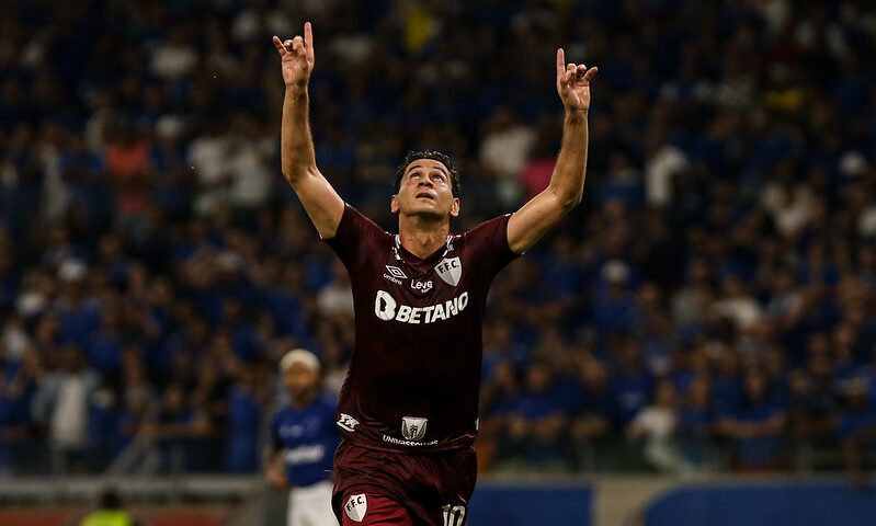 PH Ganso abriu o placar contra o Cruzeiro, no Mineirão - Foto: Marcelo Gonçalves/FFC/divulgação