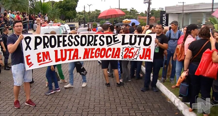 Greve dos professores já completou uma semana no Amazonas - Foto: Reprodução/ TV Norte Amazonas