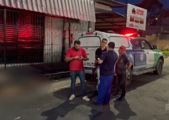 Homem com marcas de agressão é encontrado morto na Zona Norte de Manaus. Foto: Reprodução/ TV Norte Amazonas.