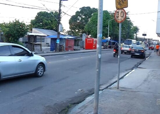 Homem é morto com golpes de faca e garrafa ao tentar cometer assalto. Foto: Reprodução/ TV Norte Amazonas.