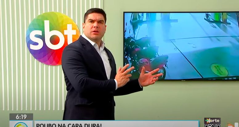 Jornal 6h Notícias foi apresentado por Clayton Pascarelli– Foto: Reprodução/TV Norte Amazonas.