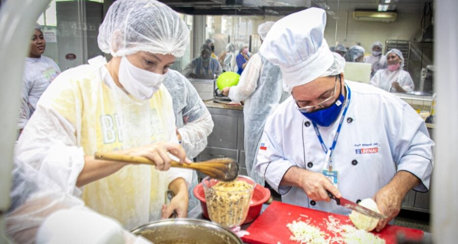 jovenes-en-accion-e-mujeres-fuertes-inscricoes-foto-divulgacao