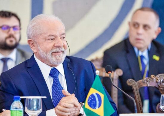 O presidente Lula voltou a defender o presidente da Venezuela, Nicolás Maduro em conversa com jornalistas após participar da Cúpula dos Países da América do Sul -Foto: Ricardo Stuckert