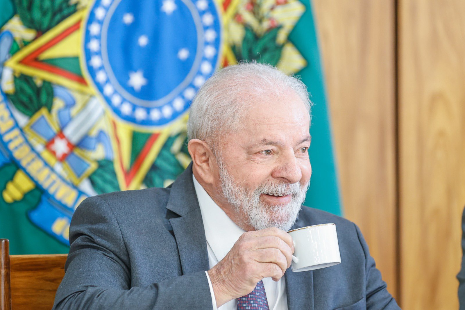 Aprovação de Lula como presidente sobe de 51% em abril para 56% em junho de acordo com pesquisa da Genial/Quaest -Foto: Ricardo Stuckert/PR