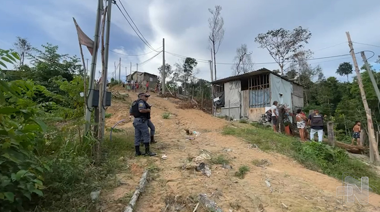 Mulher é encontrada morta com sinais de estrangulamento em Manaus. Foto: Reprodução/ TV Norte Amazonas.