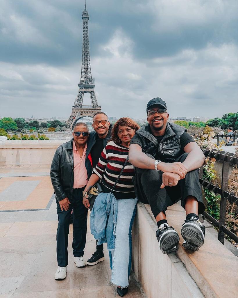 'Eu mereço', diz Mumuzinho enquanto curte férias com a família em Paris – Foto: Reprodução/Instagram @mumuzinho