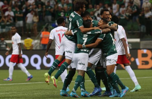 O Palmeira e Bragantino disputam vaga para a próxima fase do Campeonato Brasileiro - Foto: Reprodução/@diario1914