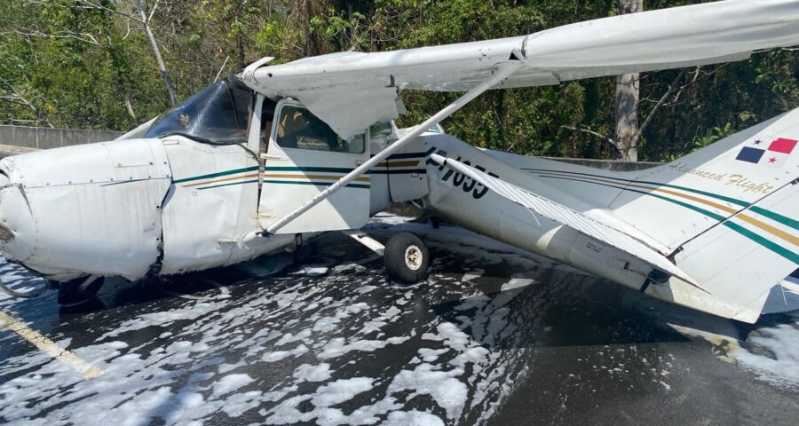 VÍDEO: Avião cai em meio de avenida no Panamá - Foto: Reprodução/Twitter @aacivilpty