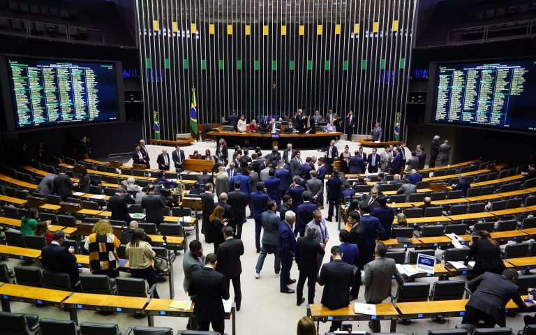 O Poder Legislativo, partidos e políticos são os principais alvos das ações sobre a disseminação de fake news que são julgadas no Supremo Tribunal Federal (STF) e no Tribunal Superior Eleitoral (TSE) no período de janeiro de 2019 e outubro de 2022 -Foto: Pablo Valadares/Câmara dos Deputados