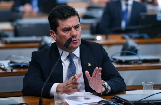 Partidos que o ex-juiz Sergio Moro, fez parte devem apresentar provas nas ações em que se discute a cassação do mandato do atual senador - Foto: Reprodução/Twitter @SenadoFederal