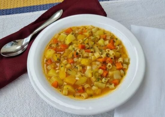 Sopa de legumes - Foto: Reprodução/Receitaria