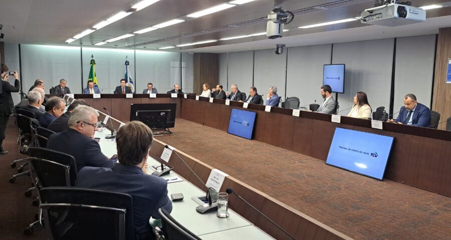 Reunião sobre o Pacto Nacional pela Retomada de Obras e de Serviços - Foto: Izaías Godinho/TV Norte em Brasília