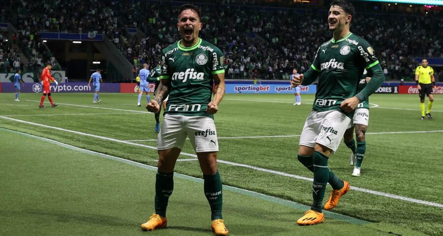 Palmeiras derrota o Bolívar de goleada, com o placar de 4 a 0. O destaque do jogo foi Arthur com dois gols na partida - Foto: Reprodução/ Twitter @Palmeiras