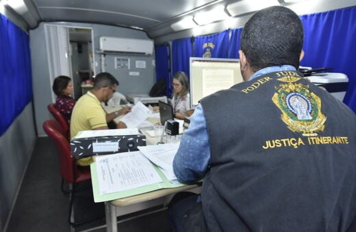 Atendimento da justiça itinerante em Manaus - Foto: Divulgação