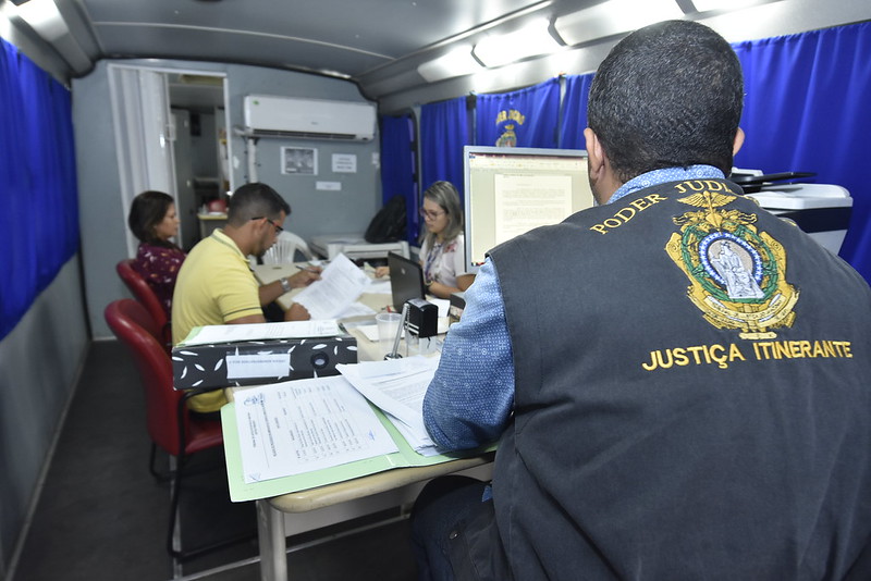 Atendimento da justiça itinerante em Manaus - Foto: Divulgação