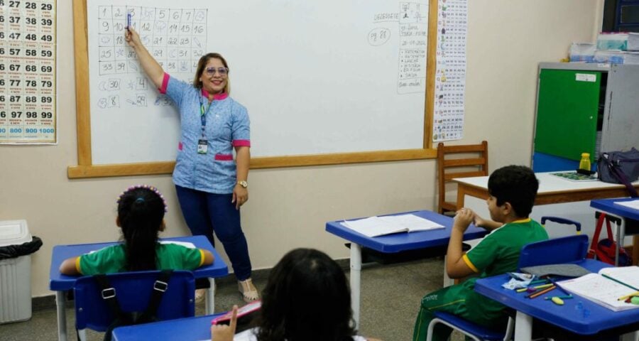 Candidatos aprovados no Processo Seletivo Simplificado (PSS) 2022 são convocados para autuarem - Foto: Eduardo Cavalcante / Secretaria de Estado de Educação e Desporto