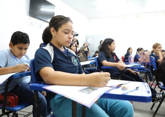 Estudantes da rede pública entram em recesso e retornam na segunda-feira