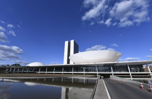 Congresso articula uma mudança na Lei de Diretrizes Orçamentárias (LDO) para promover um novo aumento nas verbas públicas destinadas às campanhas - Foto: Jefferson Rudy/Agência Senado