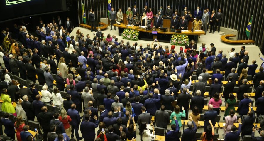 O governo pagou R$ 2,4 bilhões em emendas parlamentares para partidos políticos -Foto: Valter Campanato/Agência Brasil