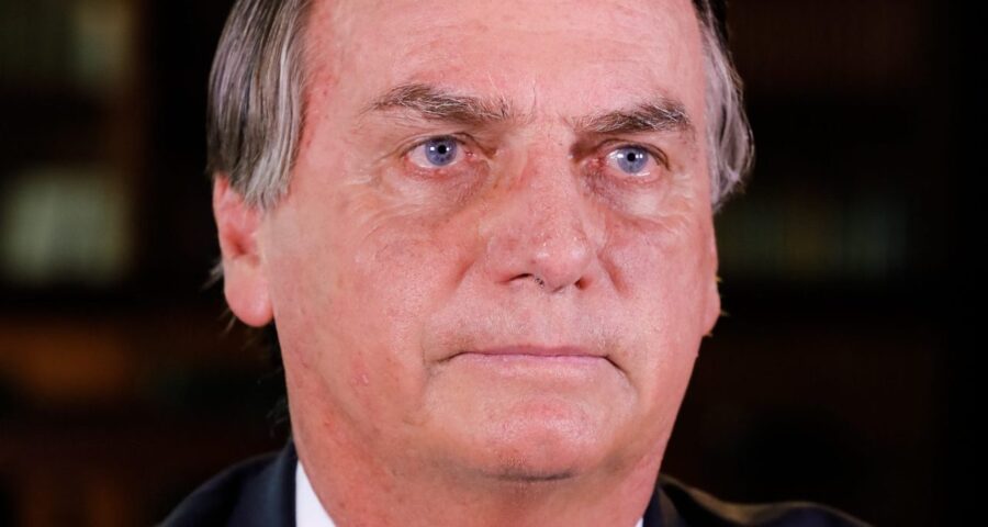 Bolsonaro afirmou nesta quinta-feira (23) que vai à posse de Milei mesmo se Lula aceitar ir à cerimônia - Foto: Isac Nóbrega/PR