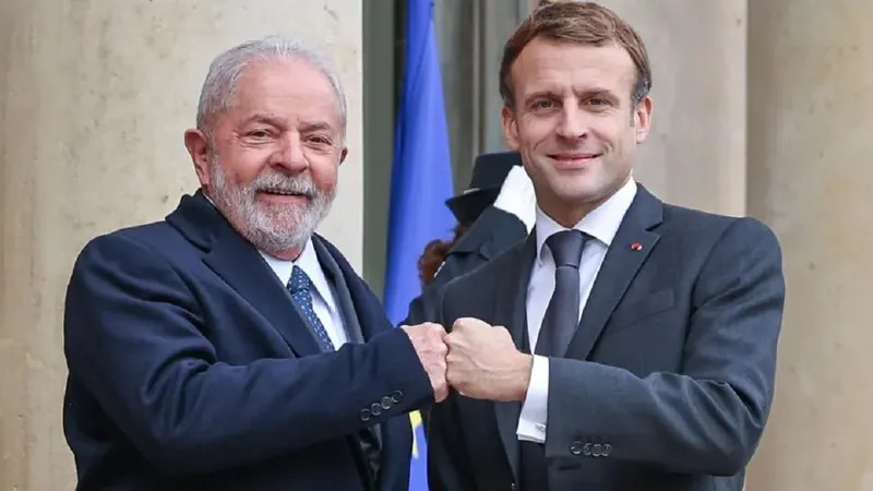 O presidente Luiz Inácio Lula da Silva (PT) desembarcou na manhã desta quinta-feira (22) na França - Divulgação/Ricardo Stuckert