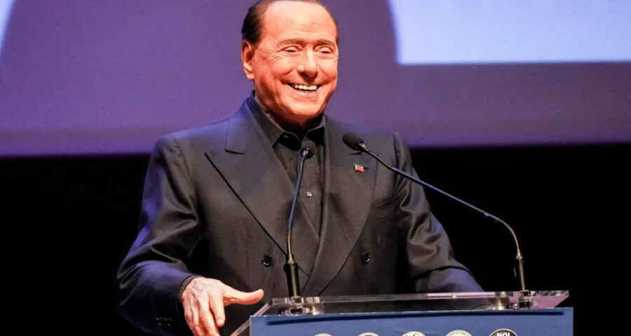 Morre aos 86 anos, ex-primeiro-ministro da Itália, Silvio Berlusconi -Foto: Nicola Marfisi/AGF/Universal Images Group via Getty Images