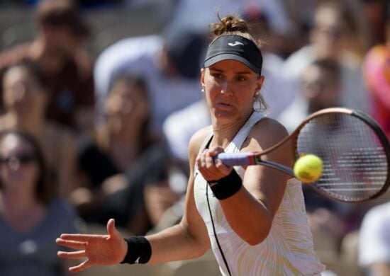 Beatriz Haddad Maia levou Brasil para oitavas de final de commpetição após 44 anos - Foto: Thibault Camus/Associated Press/Estadão Conteúdo