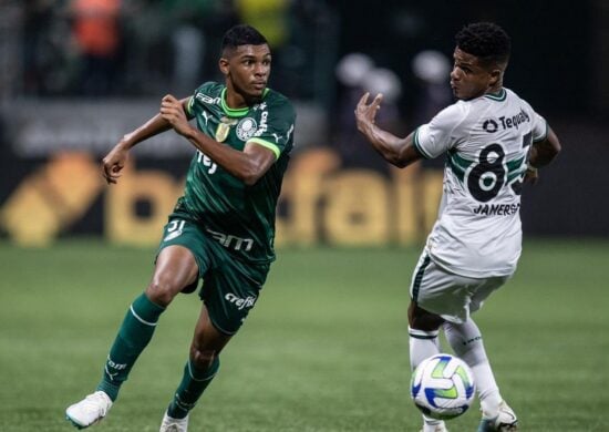 Luis Guilherme surpreende Abel Ferreira em sua estreia entre os titulares do Palmeiras - Foto: Reprodução/Twitter @guilhermelira06