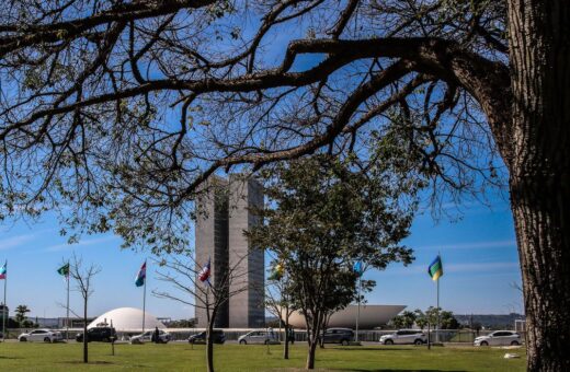 Projeto de lei que prorroga a desoneração da folha de pagamento até o fim de 2027 foi aprovado pela CAE do senado -Foto: Antônio Cruz/ Agência Brasil