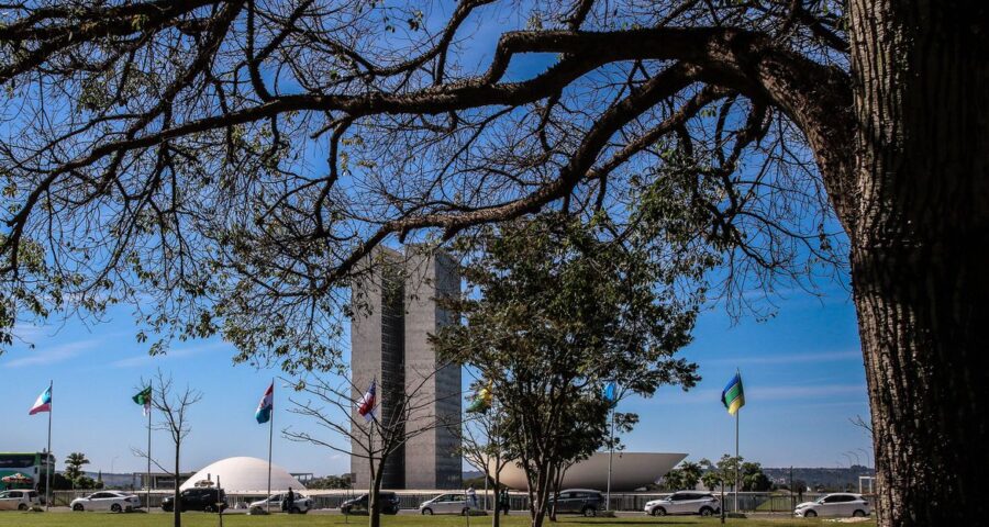 Projeto de lei que prorroga a desoneração da folha de pagamento até o fim de 2027 foi aprovado pela CAE do senado -Foto: Antônio Cruz/ Agência Brasil