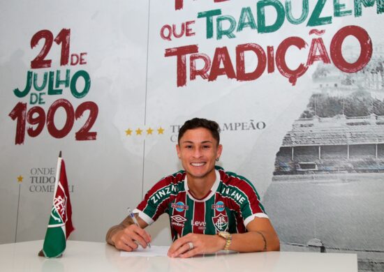 Lateral tem passagens por Grêmio, Palmeiras e Botafogo - Foto: Marcelo Gonçalves/FFC/divulgação