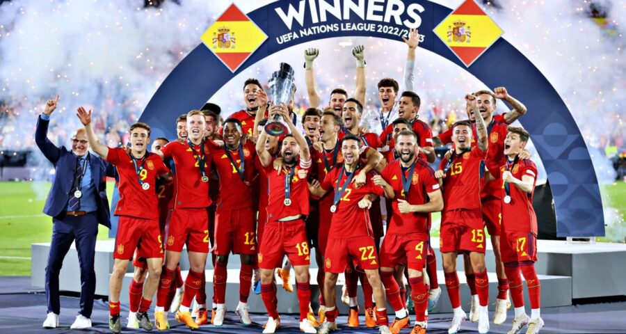 A Seleção espanhola é a campeã da Nations League - Foto: Reprodução/ Twitter @B24PT