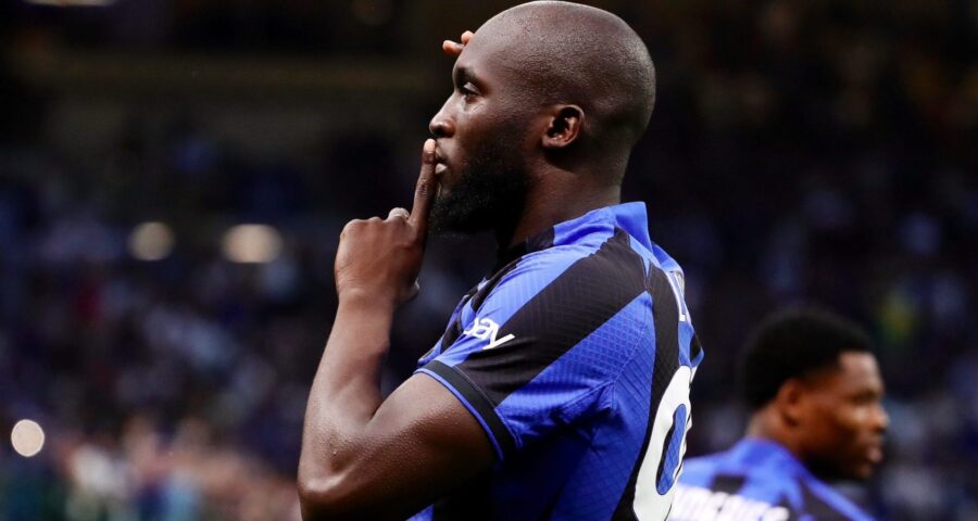 Lukaku divulga criação de sindicato de jogadores, para lutar contra o racismo no esportes - Foto: Reprodução/Twitter @calciopedia