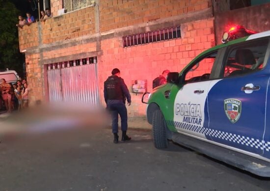 Mulher é assassinada com tiros na cabeça na Zona Norte de Manaus - Foto: Reprodução/TV Norte Amazonas