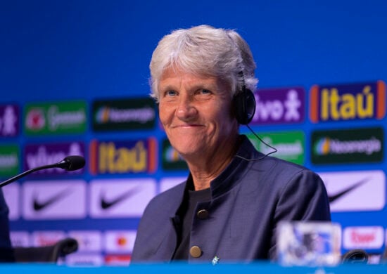 "Estou realmente muito feliz que tem muitas pessoas aqui", disse Pia Sundhage - Foto: Thais Magalhães/CBF/divulgação