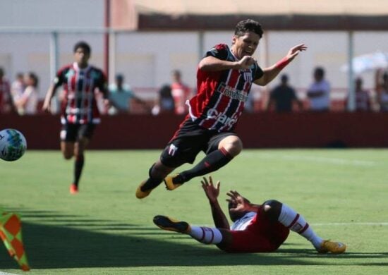 O Tombense busca vitória na tentativa de sair da zona de rebaixamento - Foto: Reprodução/Twitter @CBF_Futebol