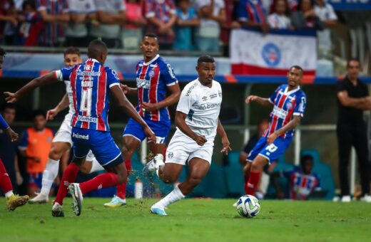 Jogo entre Grêmio e Bahia termina em empate, nesta terça-feira (4), em Salvador - foto: Reprodução/ Lucas UEBEL/Grêmio FBPA