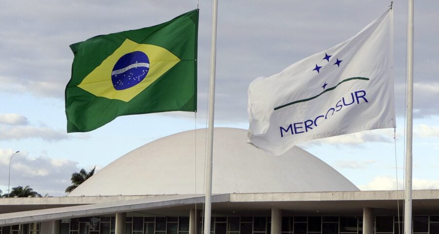 Bandeira do Mercosul no Congresso Nacional - Foto: Roque de Sá/Agência Senado