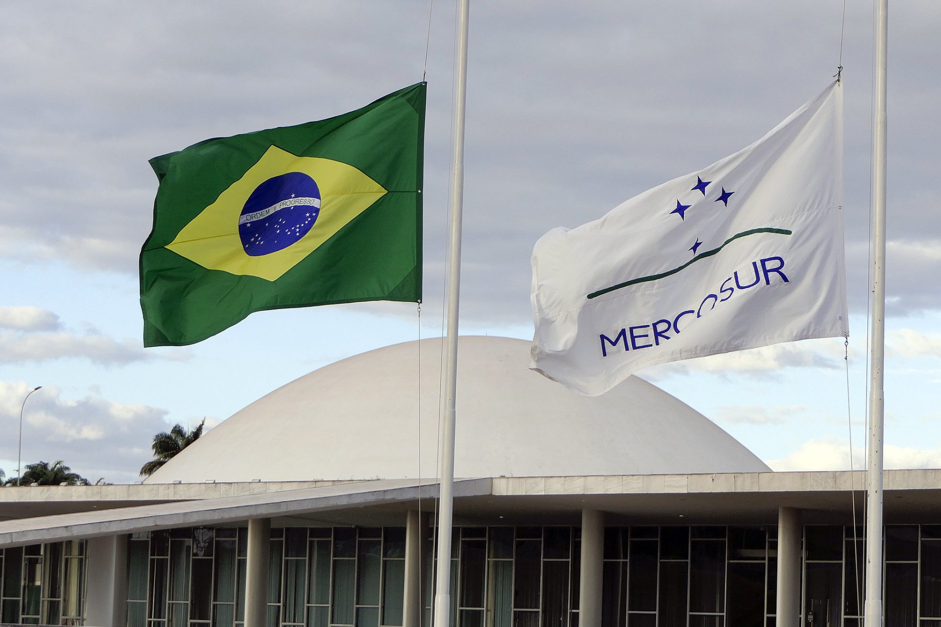 Bandeira do Mercosul no Congresso Nacional - Foto: Roque de Sá/Agência Senado