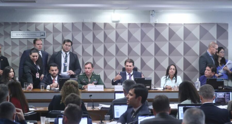 CPMI questiona Mauro Cid e quebra seu sigilo - Foto: Bruno Spada/Câmara dos Deputados