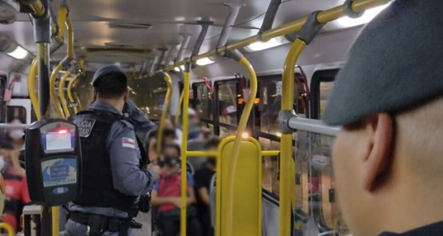 Câmara de Manaus aprova PL para instalação de 'Botão do Pânico' em ônibus