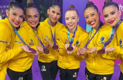 A seleção brasileira de ginástica rítmica conquistou a medalha na Romênia - Foto: Reprodução/twitter@cbginastica