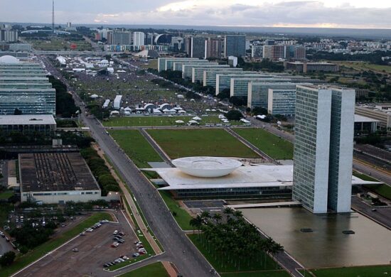 Governo Federal anuncia concurso com mais de 2 mil vagas para cargos efetivos