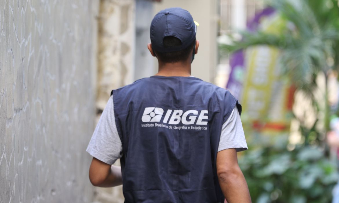 IBGE lança edital de processo seletivo para vaga de Agente Censitário