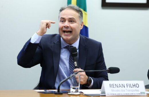 Renan Filho, falou sobre o texto do arcabouço fiscal que vai ser discutido na Câmara, após a aprovação com alterações no Senado em junho -Foto: Lula Marques/Agência Brasil