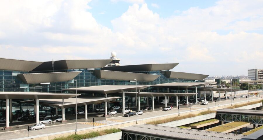 PF prende quadrilha por esquema de tráfico de drogas em aeroporto de SP