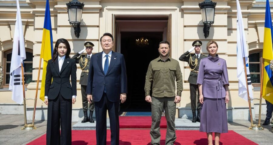 Presidente da Coreia do Sul faz visita inusitada à Ucrânia em sinal de apoio